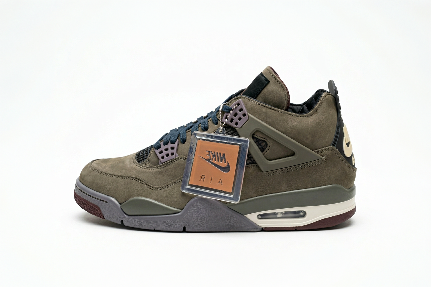 A Ma Maniere x Air Jordan 4 Retro ‘ Dark Mocha’
