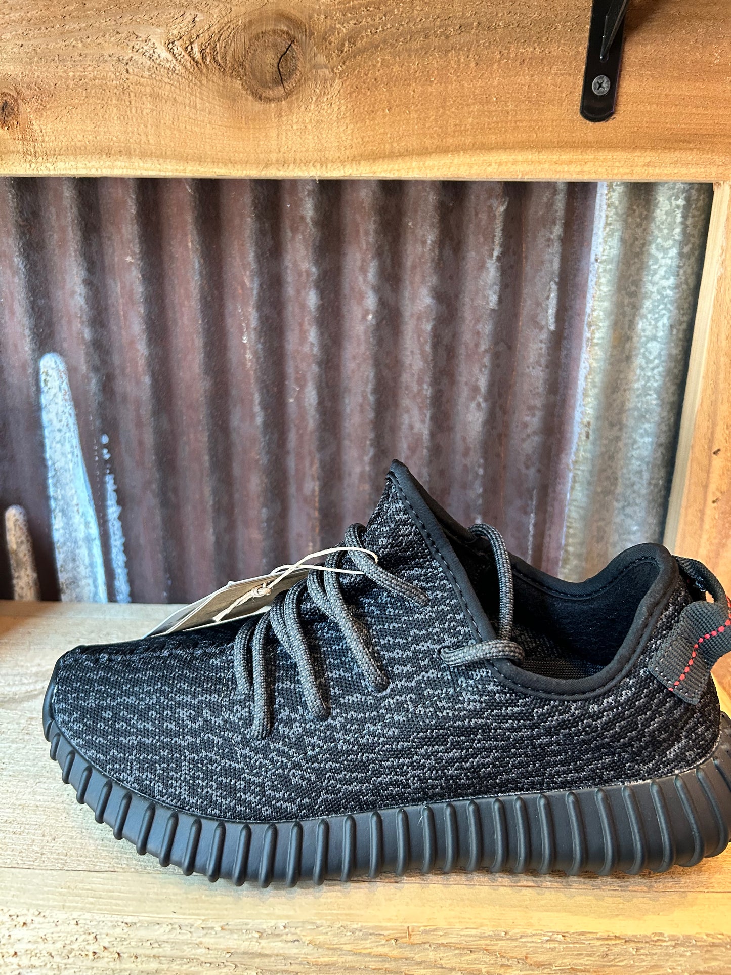 Yeezy Boost 350 ‘Pirate Black’ 2023