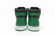 Load image into Gallery viewer, Air Jordan 1 &quot;OG Pine Green&quot; 2.0
