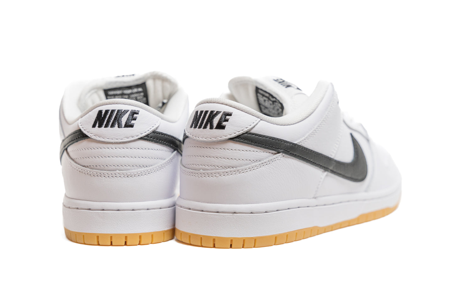 Dunk Low SB ‘White Gum’