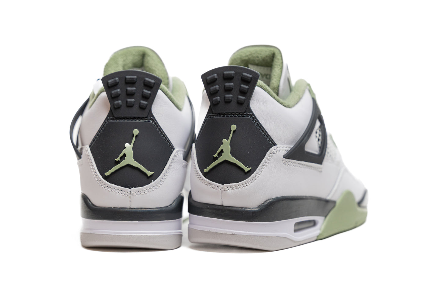 Jordan 4 Retro ‘Seafoam’