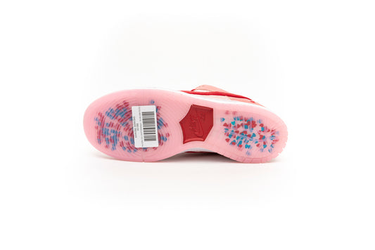 Strange Love X Nike SB Dunk Low Pro QS "Valentines Day"