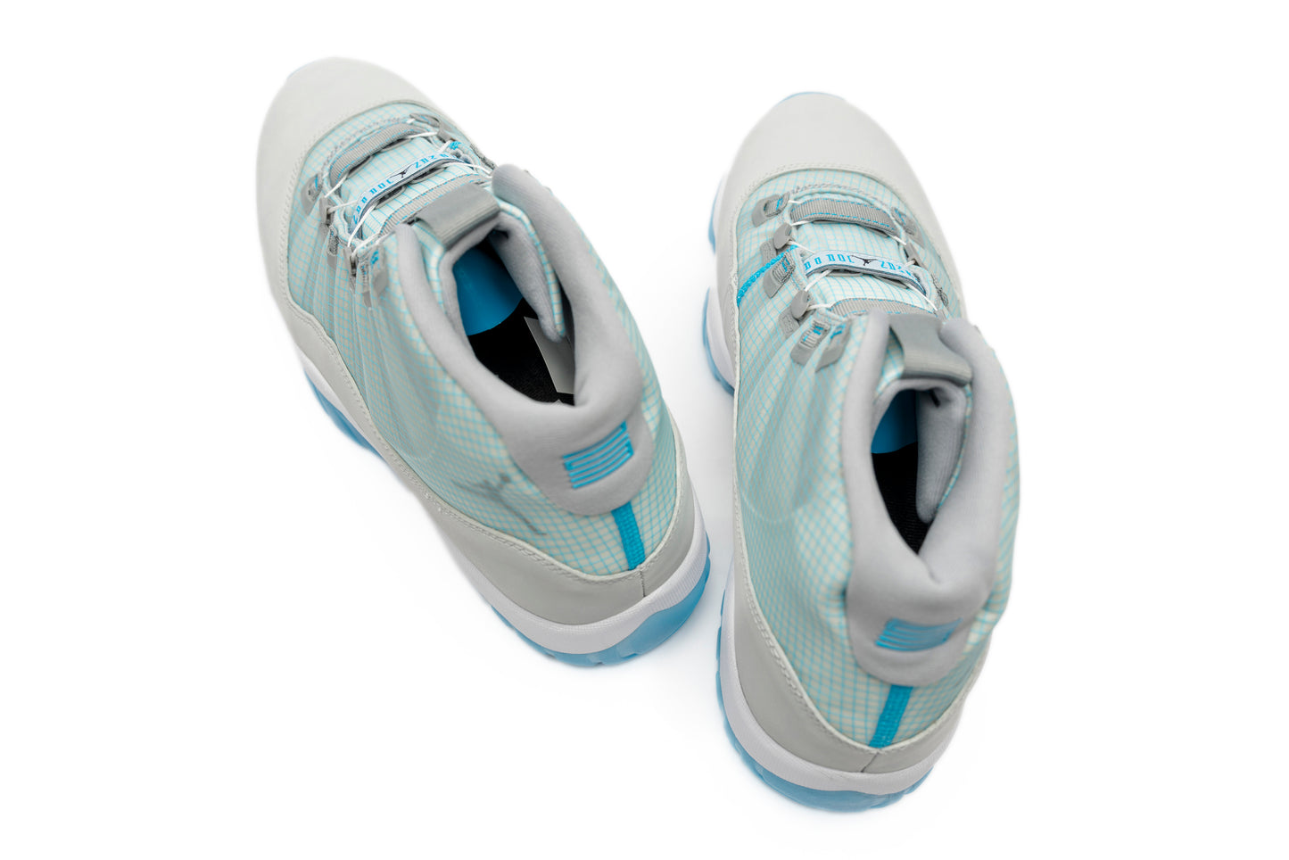 Air Jordan 11 Adapt "Legend Blue"