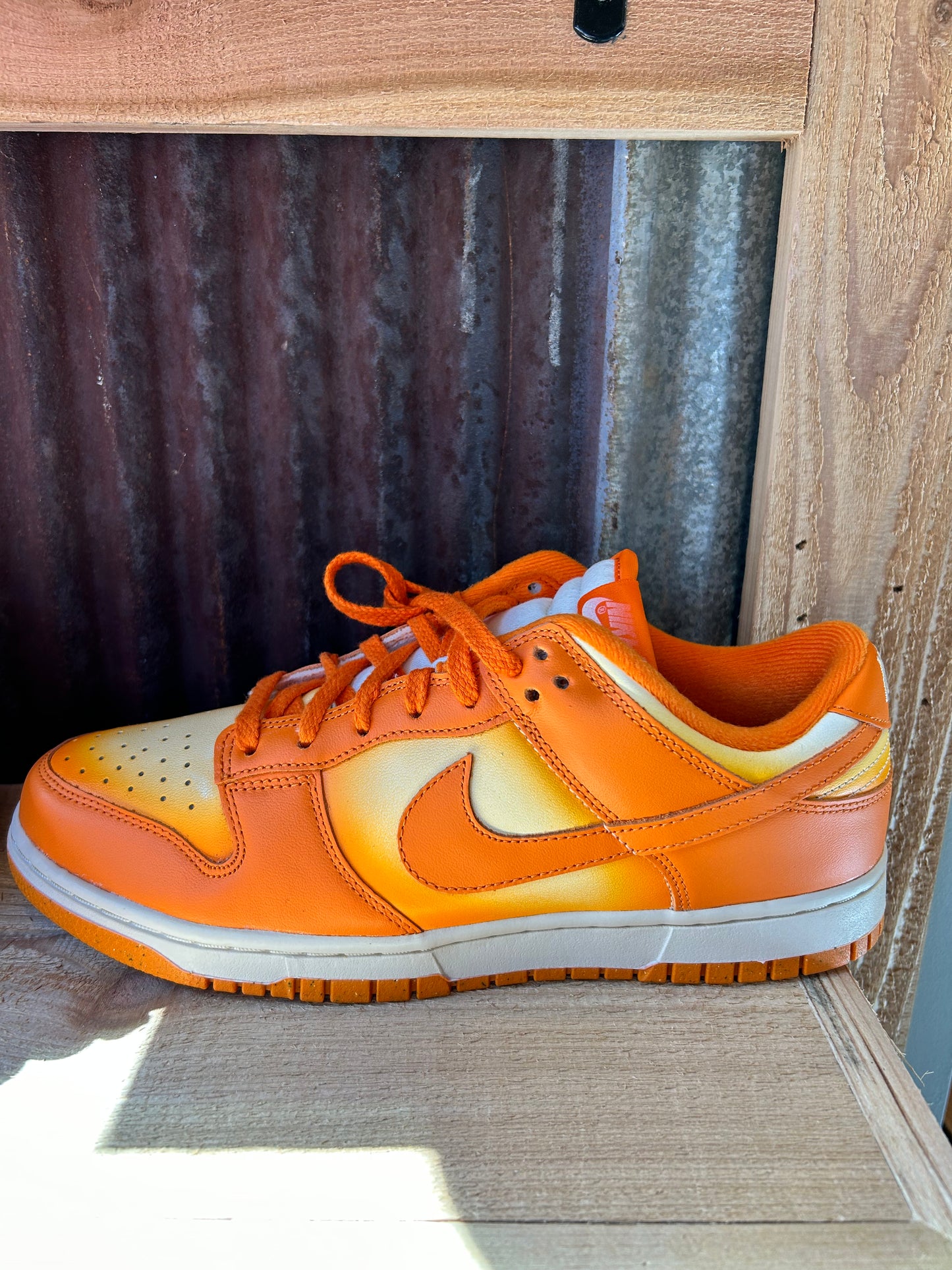 Dunk Low ‘ Magma Orange’ (W)