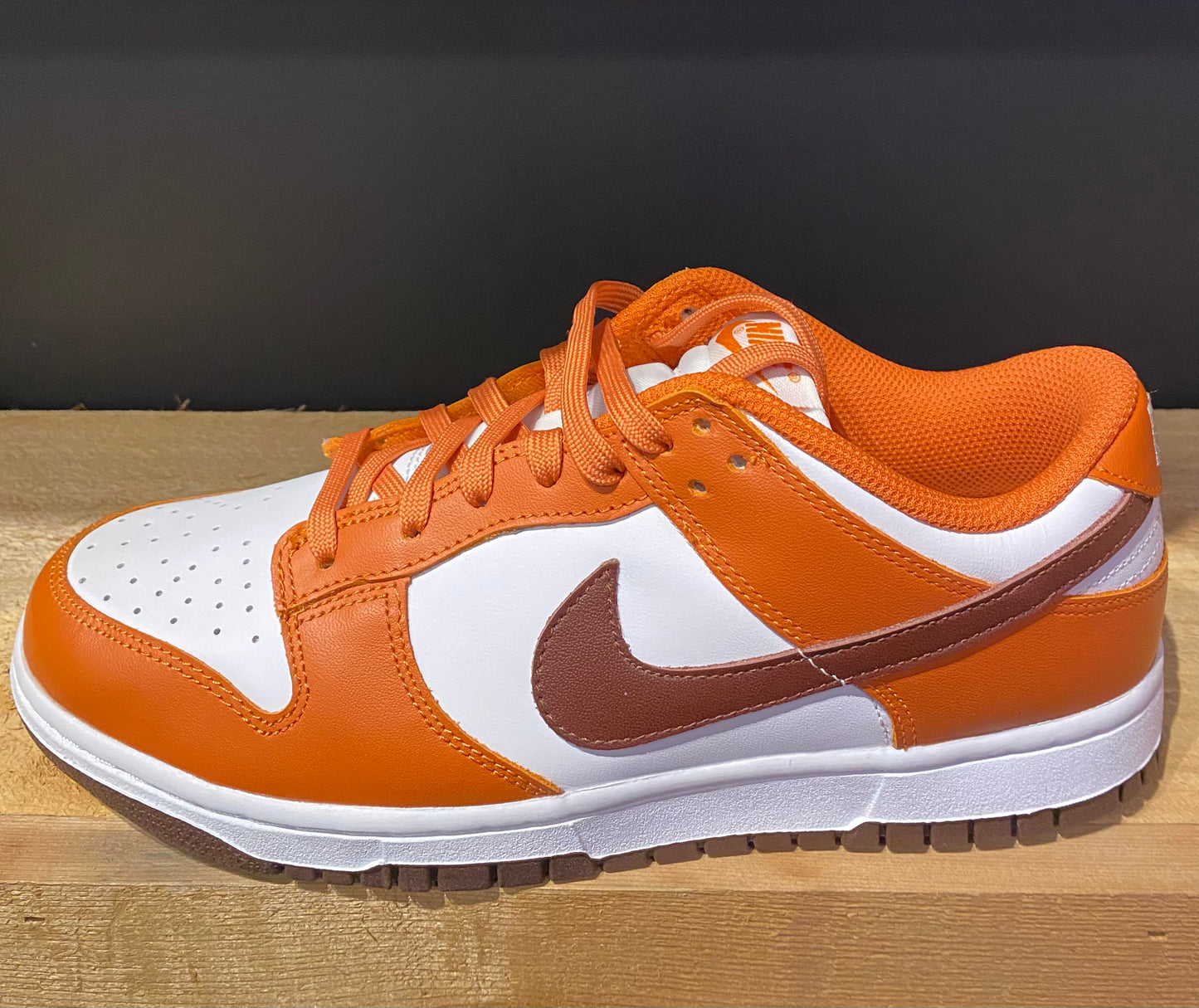 Wmn Dunk Low “Bronze Eclipse”