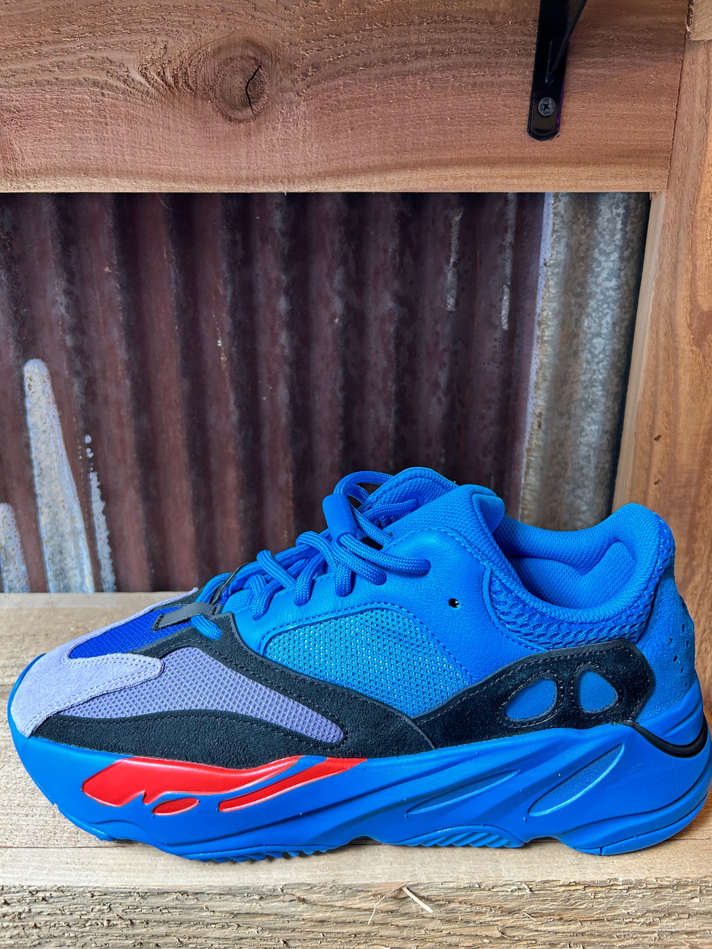 Yeezy Boost 700 ‘Hi-Res Blue’