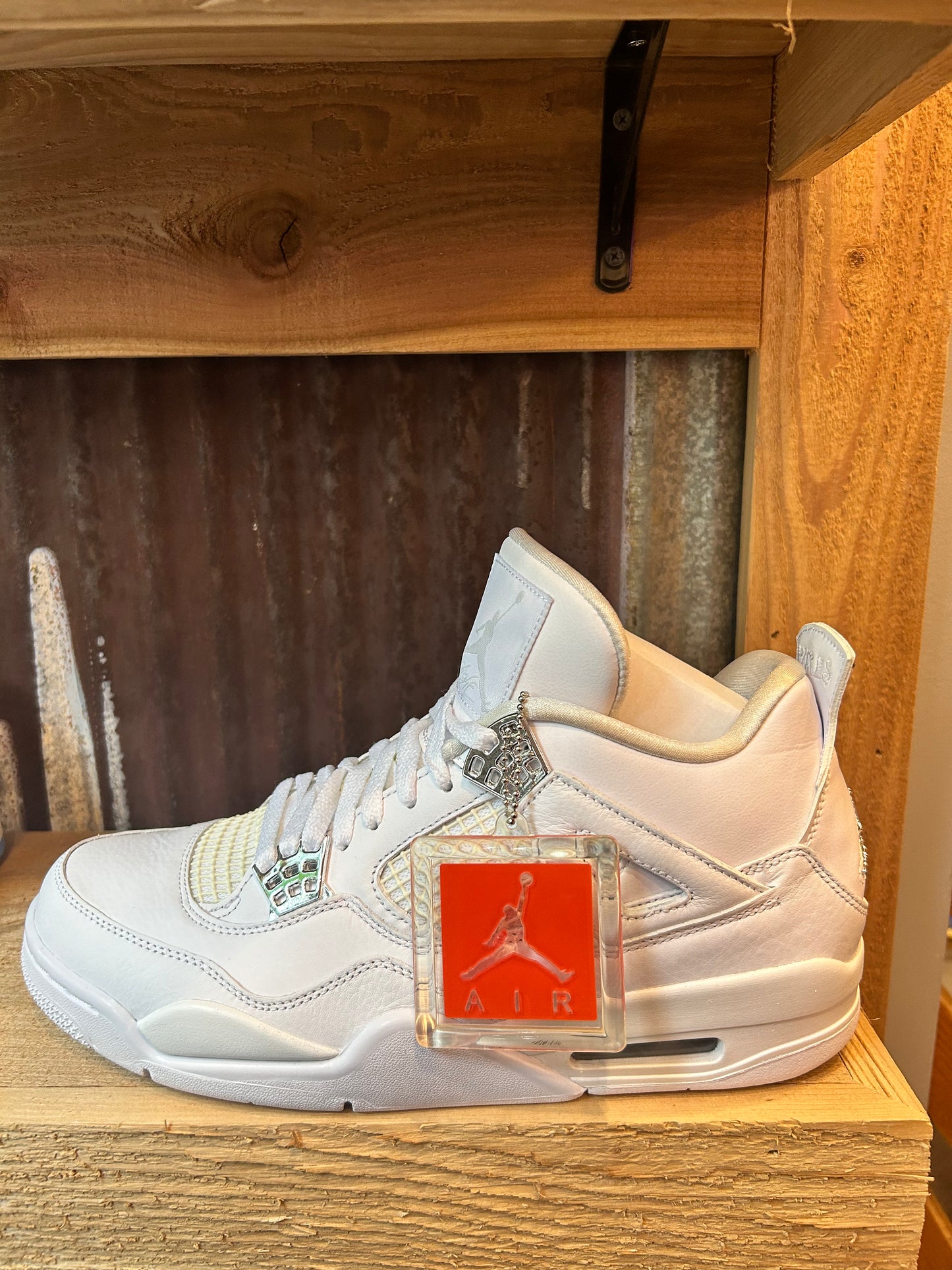 Jordan 4 Retro ‘Pure Money’