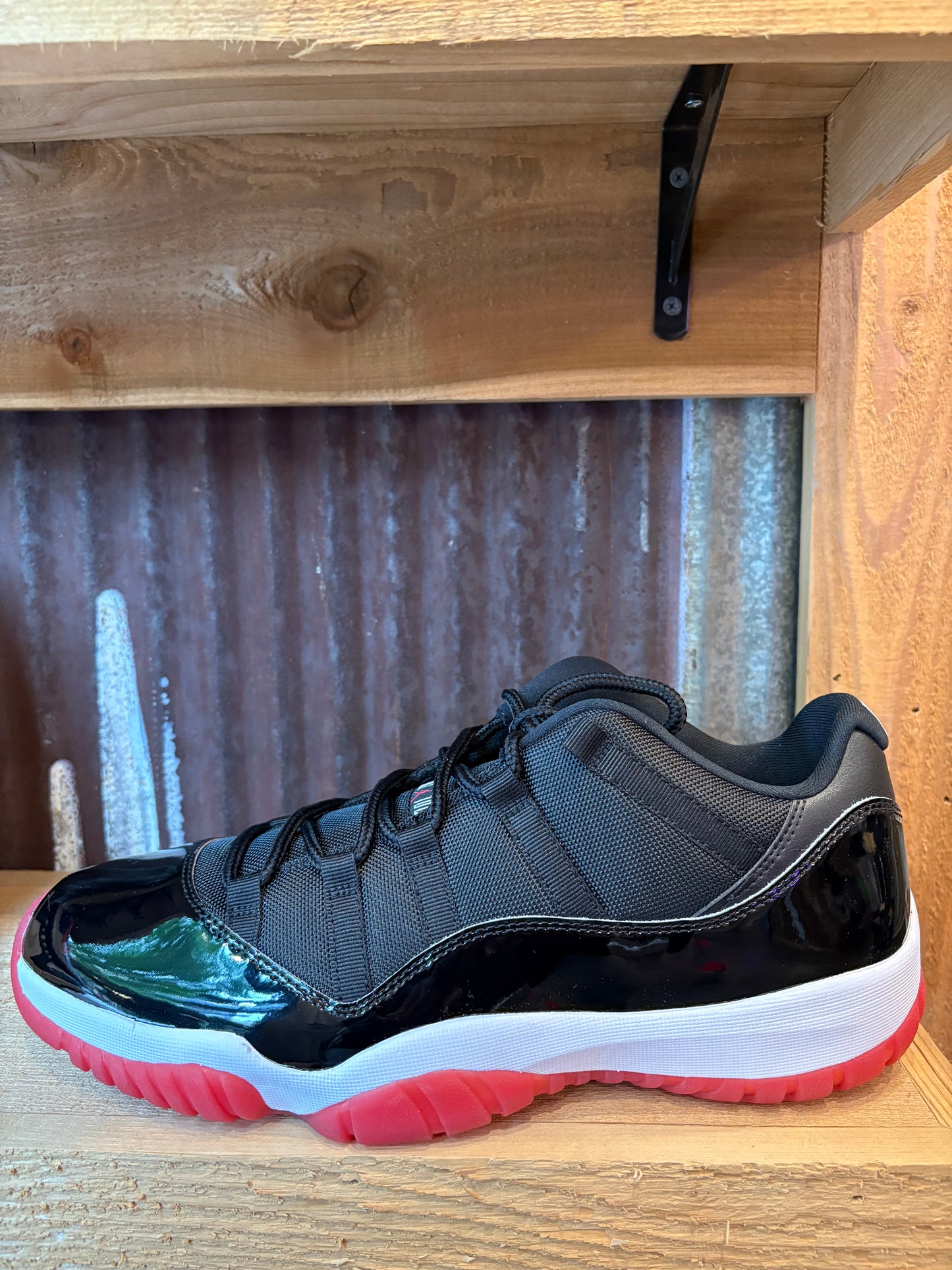 Jordan 11 Retro Low ‘Bred’ 2025