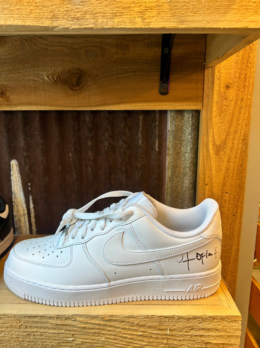 Travis Scott x Air Force 1 ‘Utopia’