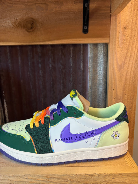 Jordan 1Retro Low OG ‘Doernbecher