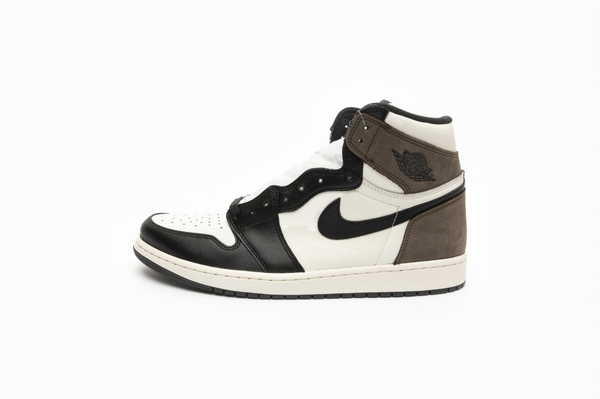 Air Jordan 1 Retro High OG "Dark Mocha"