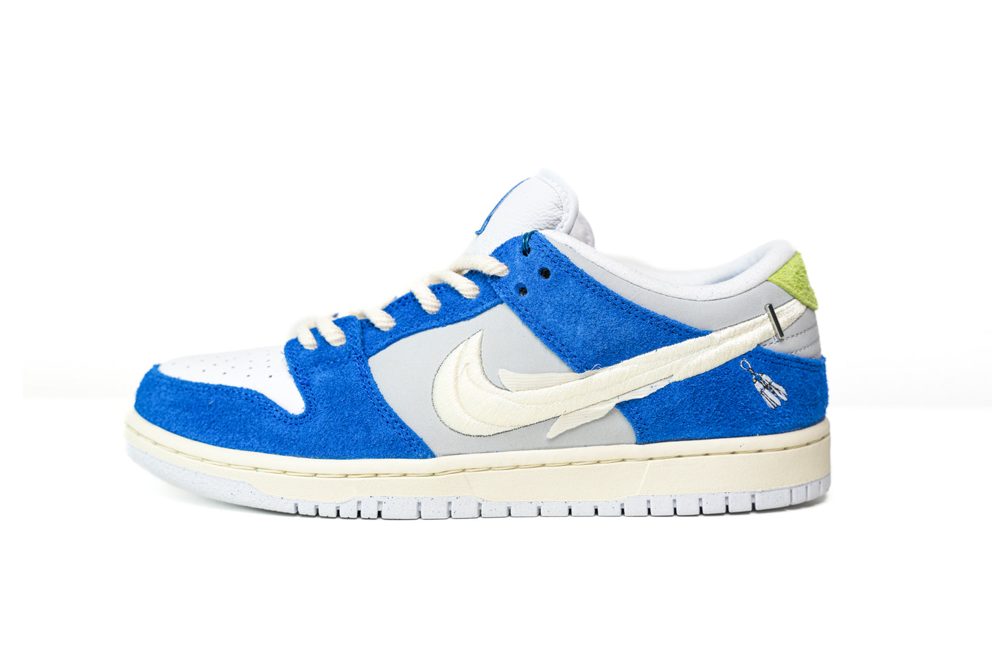 Fly Streetwear x Dunk Low Pro SB ‘Gardenia’