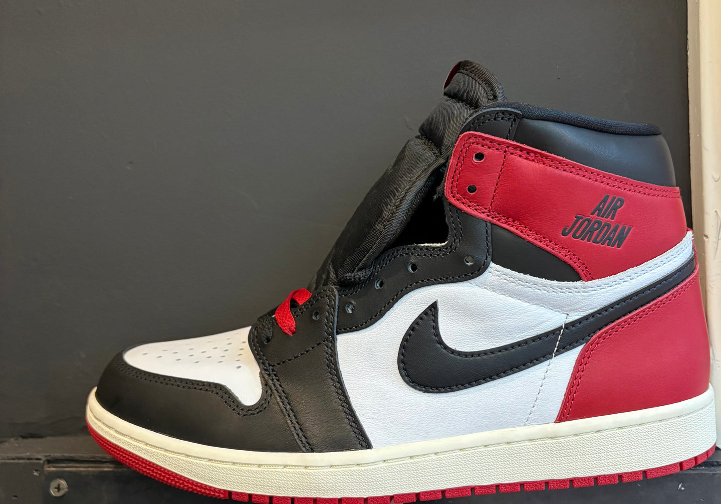 Jordan 1 Retro High ‘ Black Toe Reimagined’