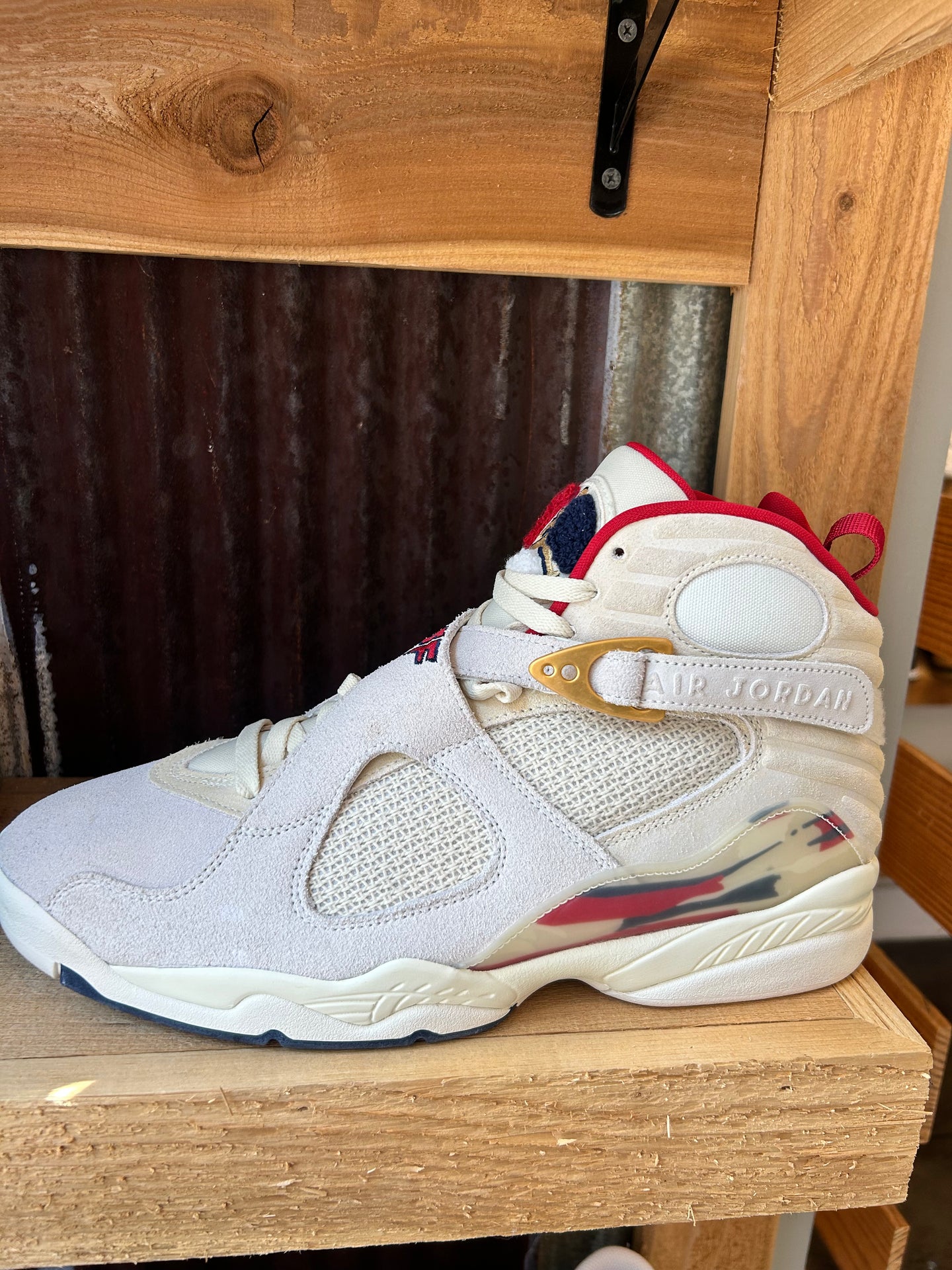 Solely x Jordan 8 Retro ‘ Mi Casa Es Su Casa’