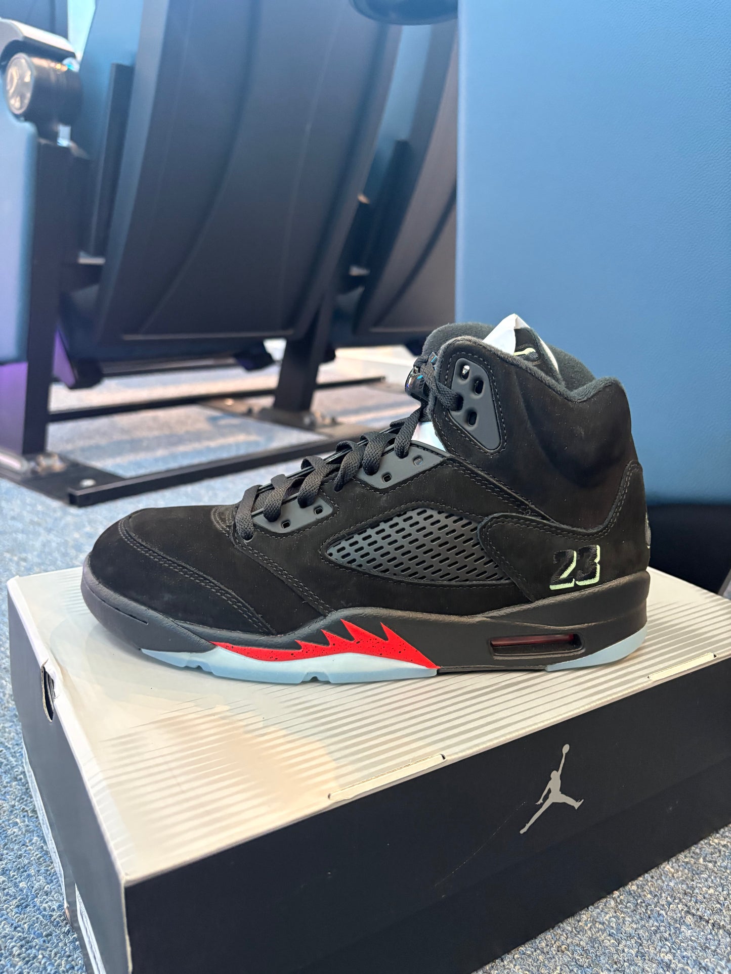 Jordan 5 Retro ‘Halloween’