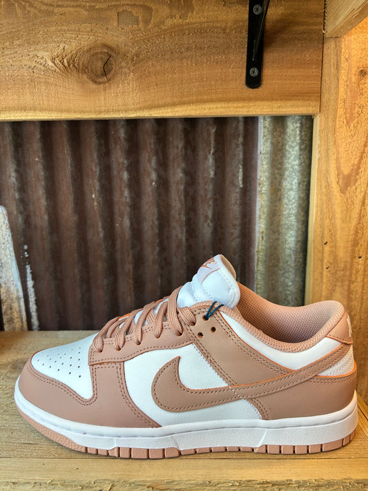 Wmns Dunk Low ‘Rose Whisper’