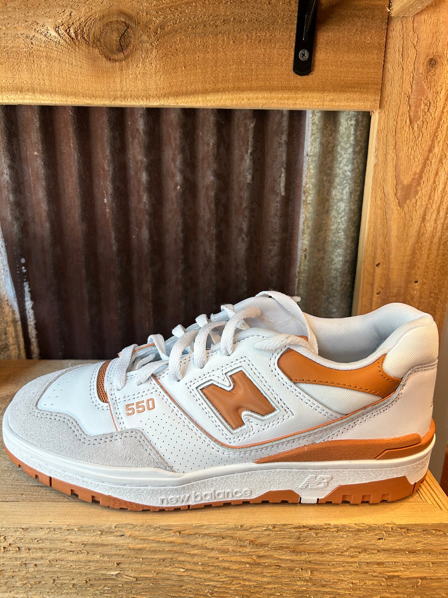 550 ‘Burnt Orange’
