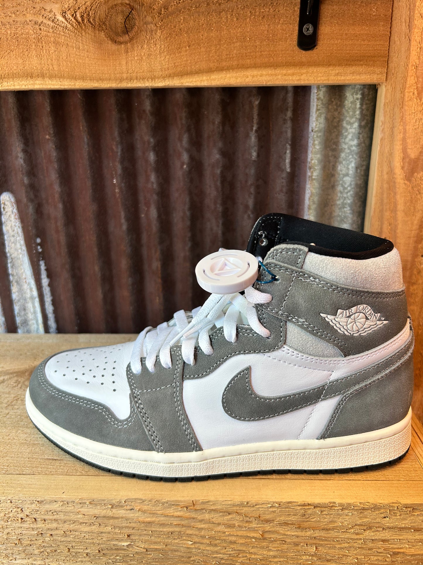 Jordan 1 Retro High OG ‘Washed Black’