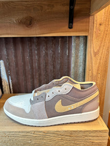 Jordan 1 Low SE Craft ‘Inside Out Taupe Haze’