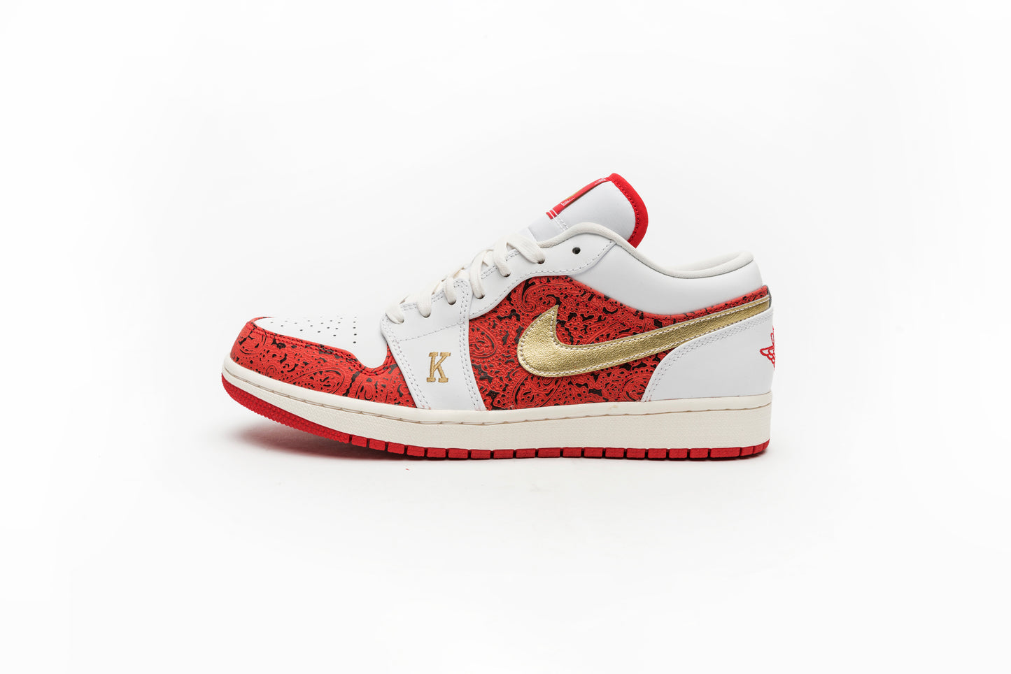 Jordan 1 (LOW) SE 'Spades'