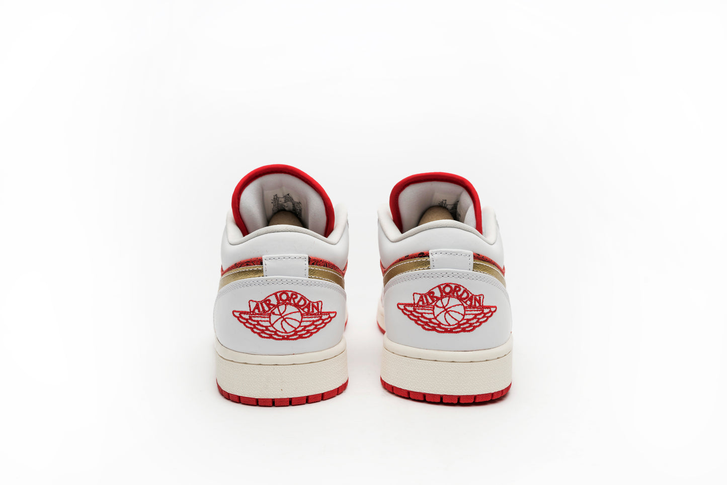 Jordan 1 (LOW) SE 'Spades'