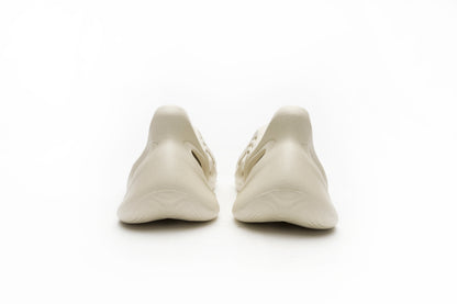 Yeezy Foam Runner "SAND"