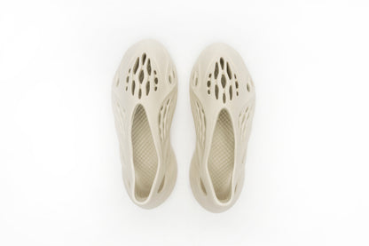 Yeezy Foam Runner "SAND"