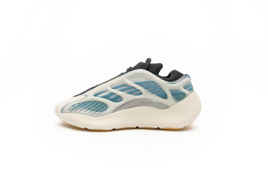Yeezy 700 V3 "Kyanite"