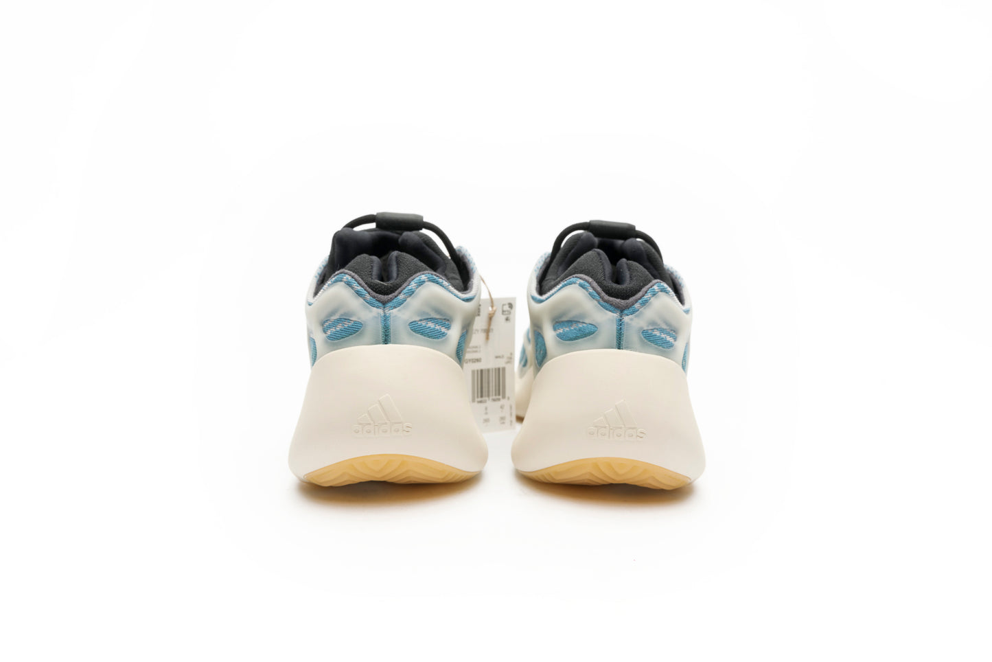 Yeezy 700 V3 "Kyanite"