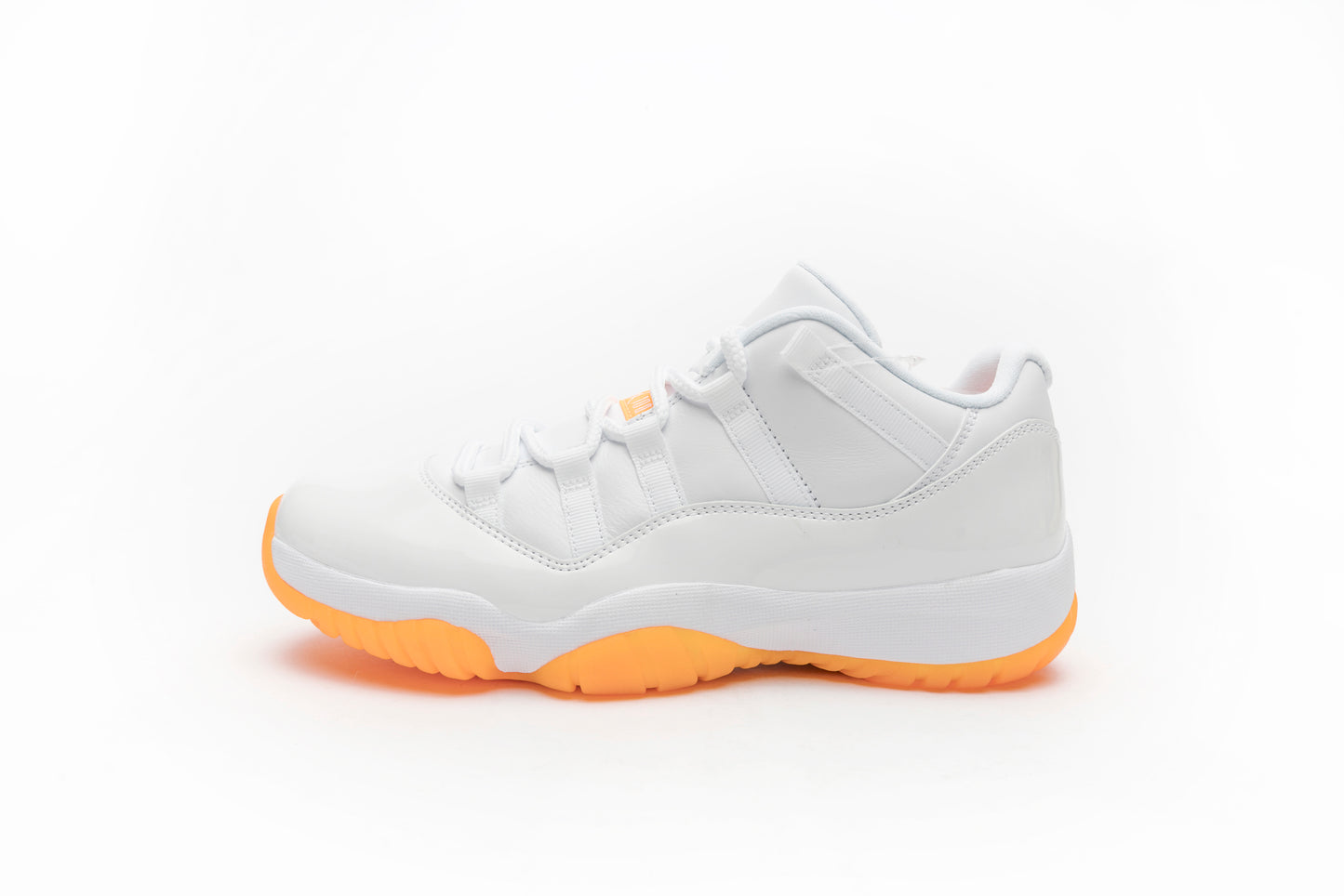 Air Jordan 11 LOW (W) "Bright Citrus"