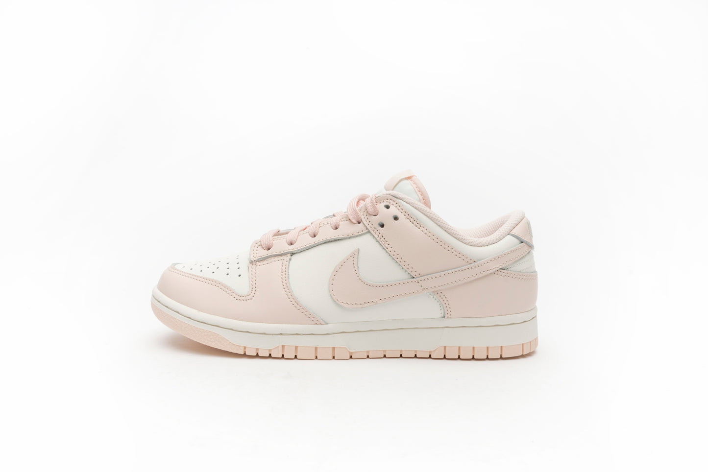 Nike Dunk Low "Orange Pearl" (W)