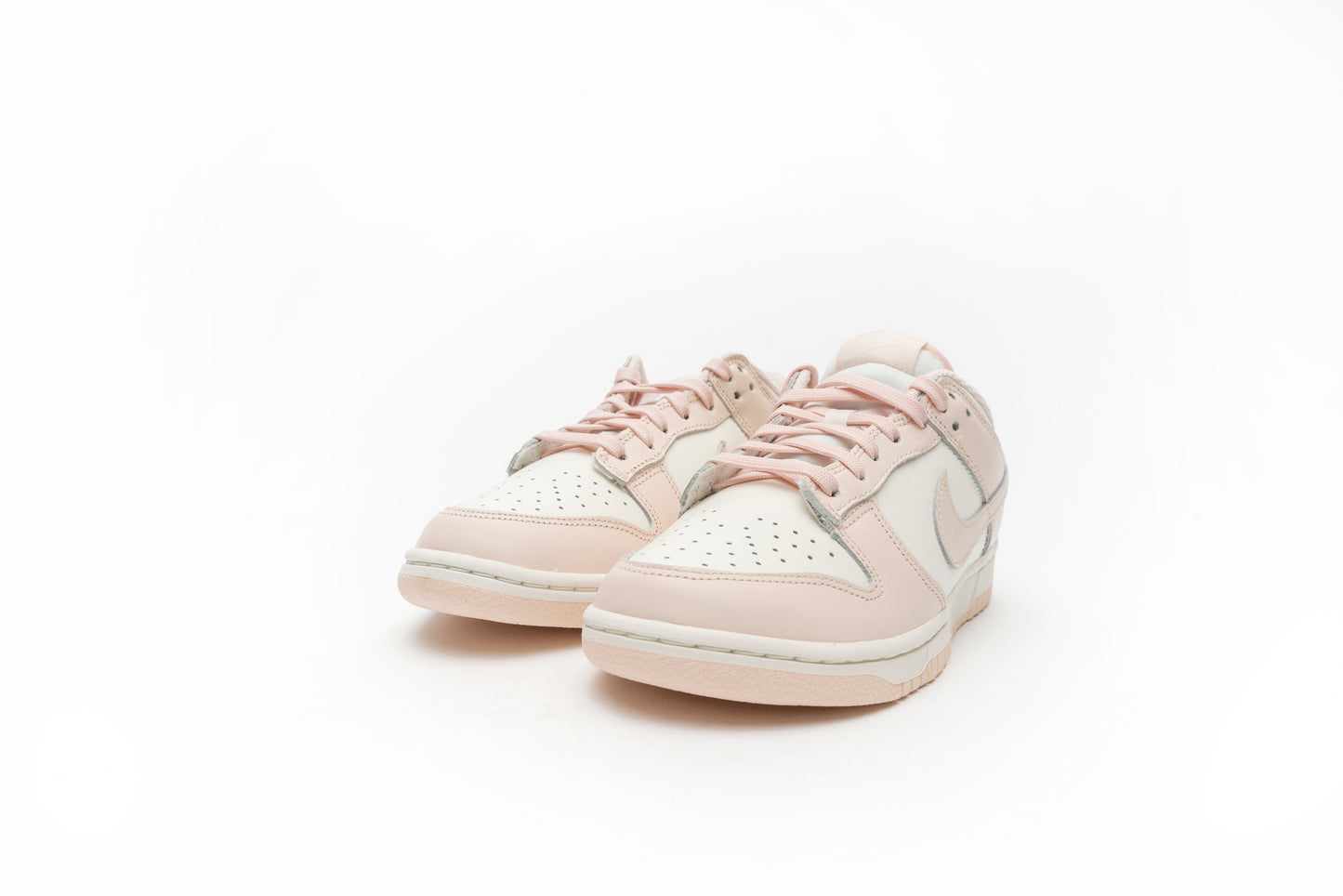 Nike Dunk Low "Orange Pearl" (W)