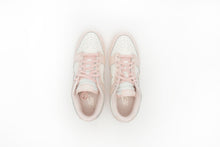 Load image into Gallery viewer, Nike Dunk Low &quot;Orange Pearl&quot; (W)
