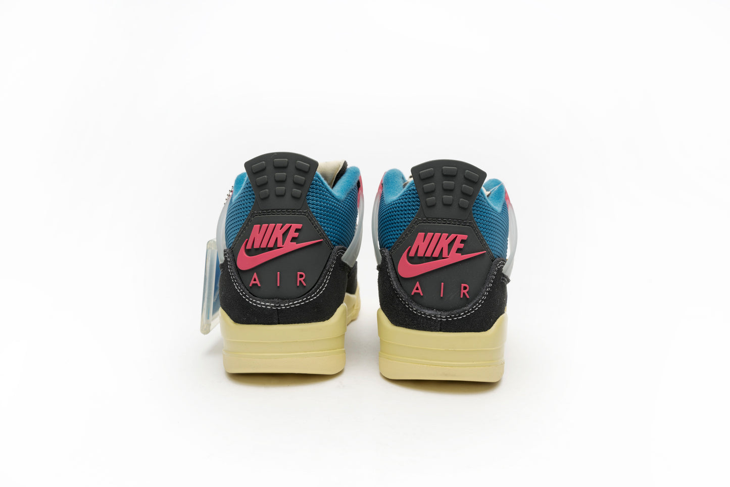 Air Jordan 4 Retro "Union LA Off Noir"
