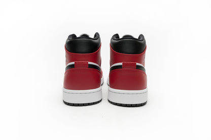 Air Jordan 1 MID "Chicago Black Toe"