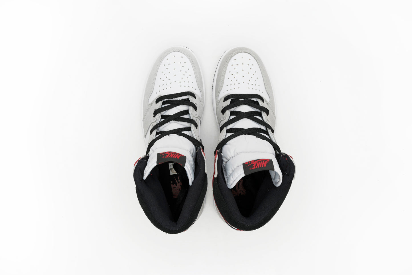 Air Jordan 1 High OG "Smoke Grey"