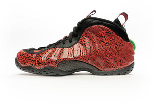 Nike Foamposite "Cracked Lava"