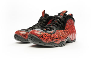 Nike Foamposite "Cracked Lava"