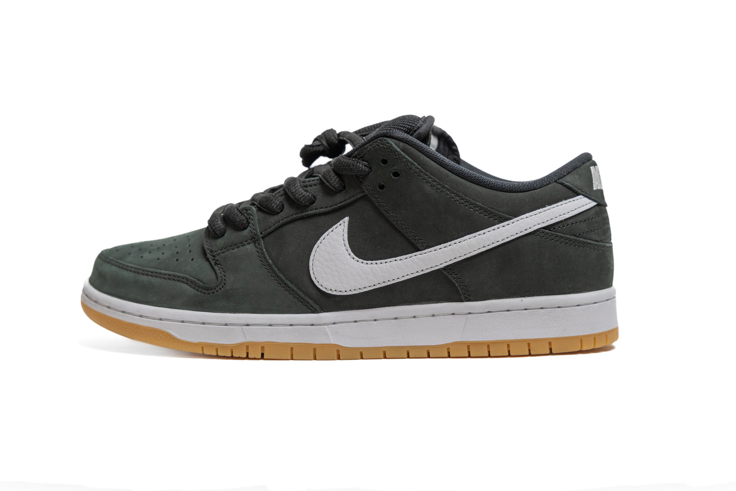 Dunk Low SB ‘Black Gum