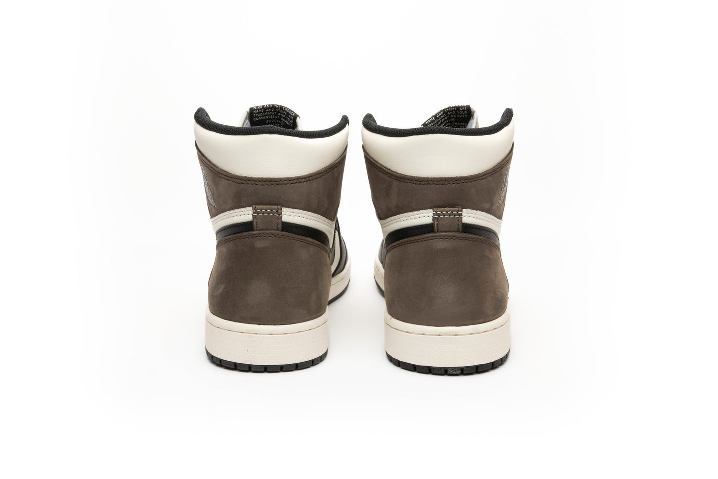 Air Jordan 1 Retro High OG "Dark Mocha"