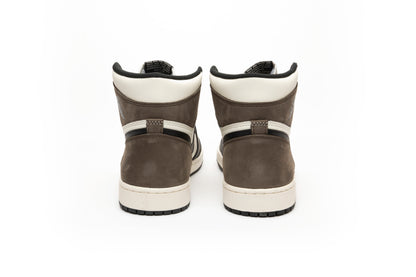 Air Jordan 1 Retro High OG "Dark Mocha"