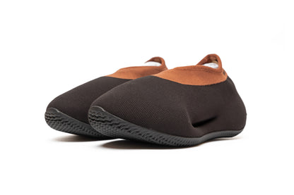 Yeezy Knit Runner "Stone Carbon"