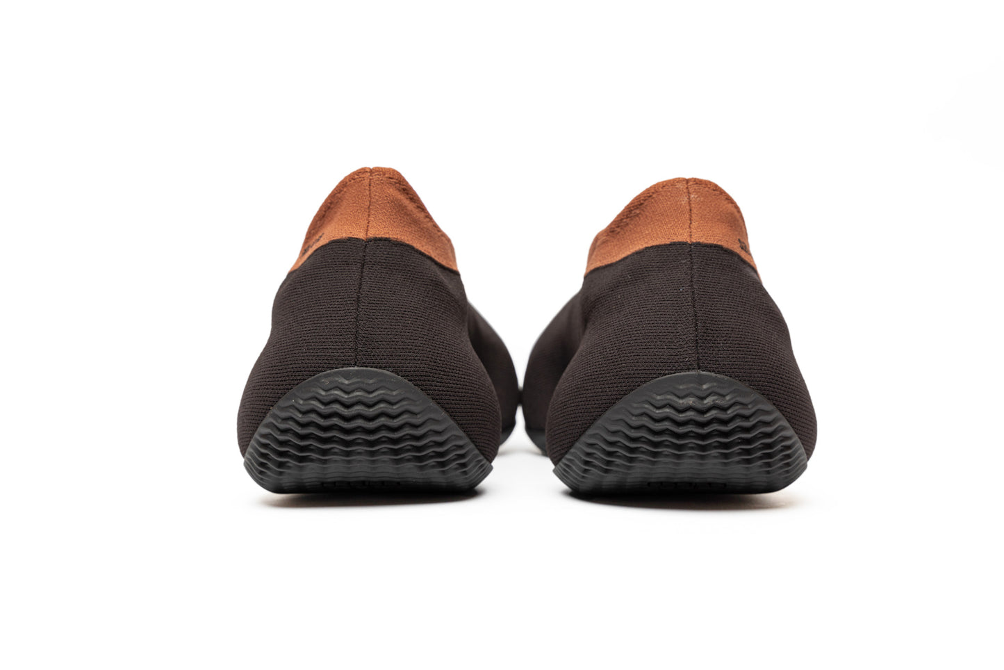 Yeezy Knit Runner "Stone Carbon"