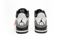 Load image into Gallery viewer, Air Jordan Retro 3 &quot;Infra-Red&quot; 23
