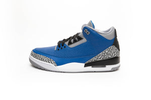 Air Jordan 3 Retro "Varsity Royal"