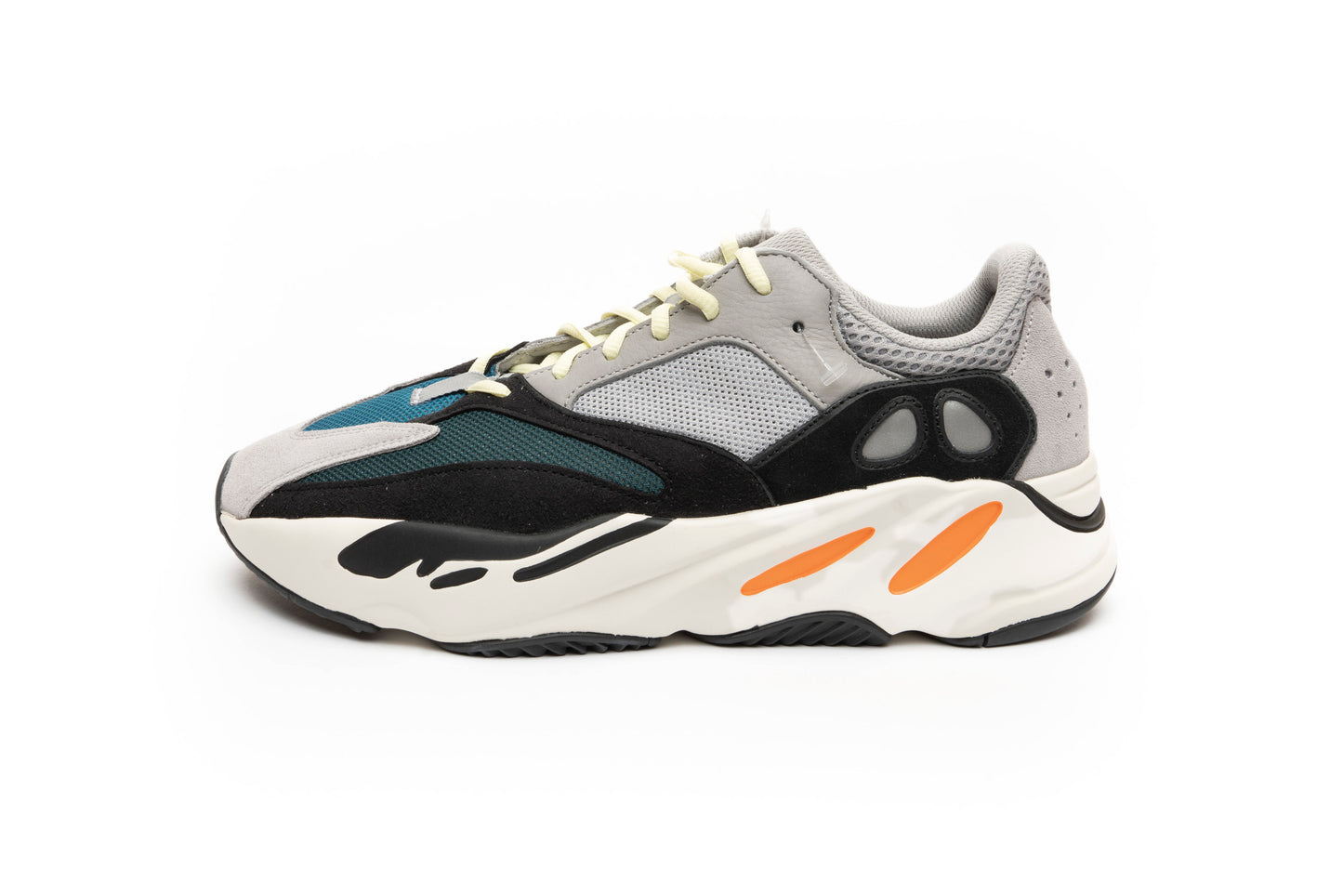 Yeezy Boost 700 "Wave Runner Solid Grey"