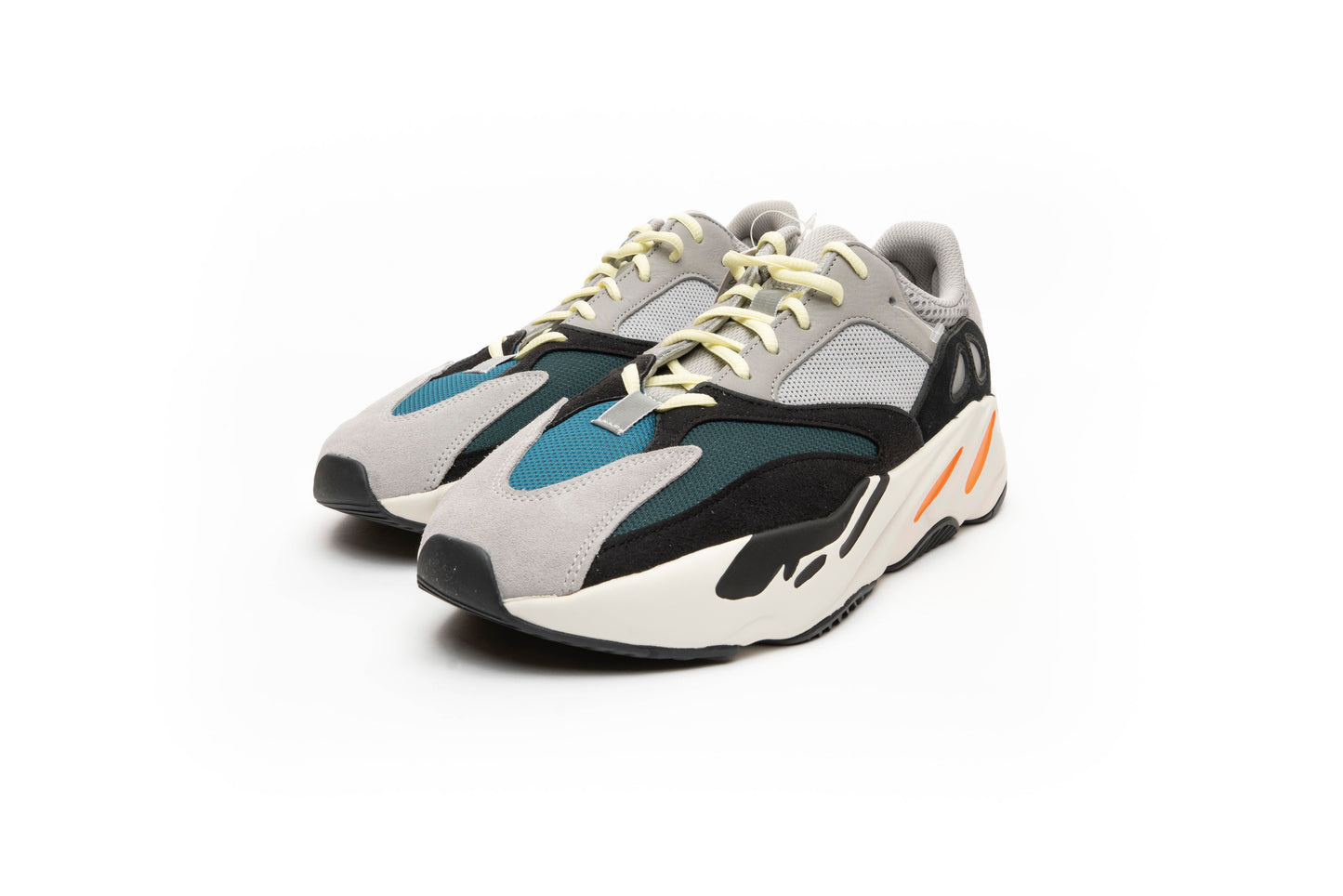 Yeezy Boost 700 "Wave Runner Solid Grey"
