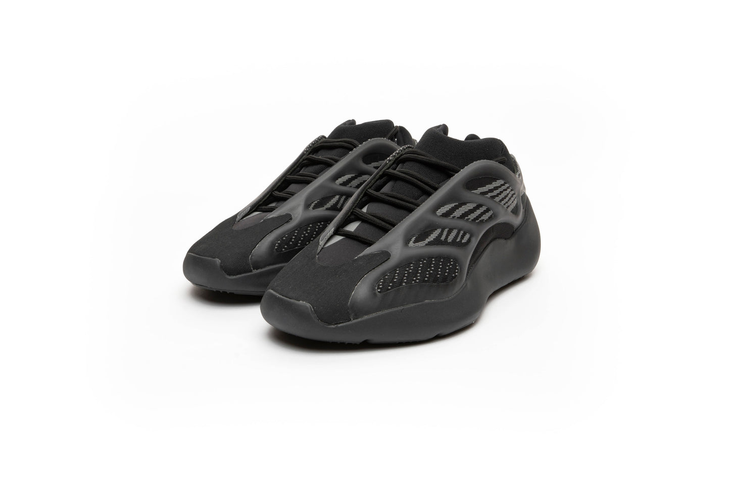 Yeezy 700 V3 