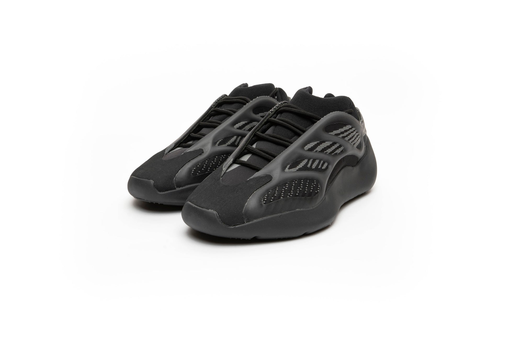 Yeezy 700 V3 