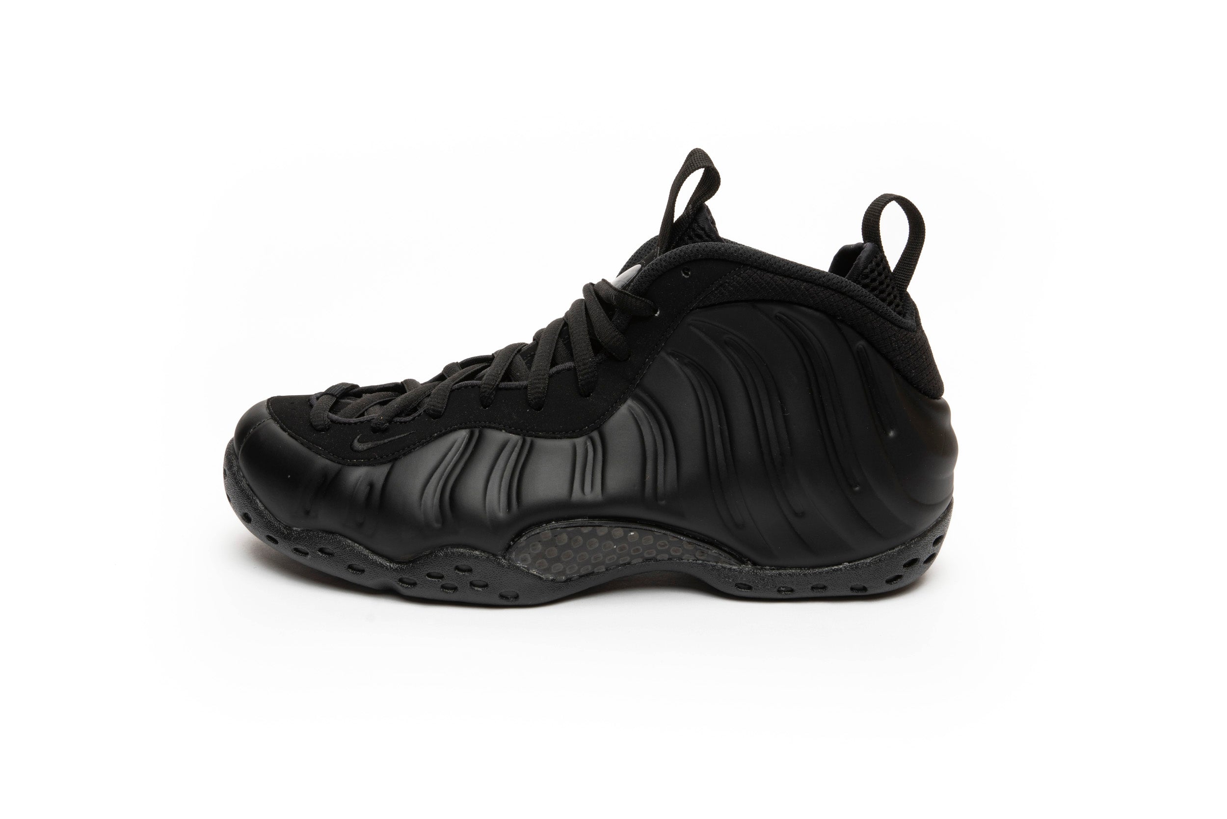 Nike Air Foamposite One “Anthracite”